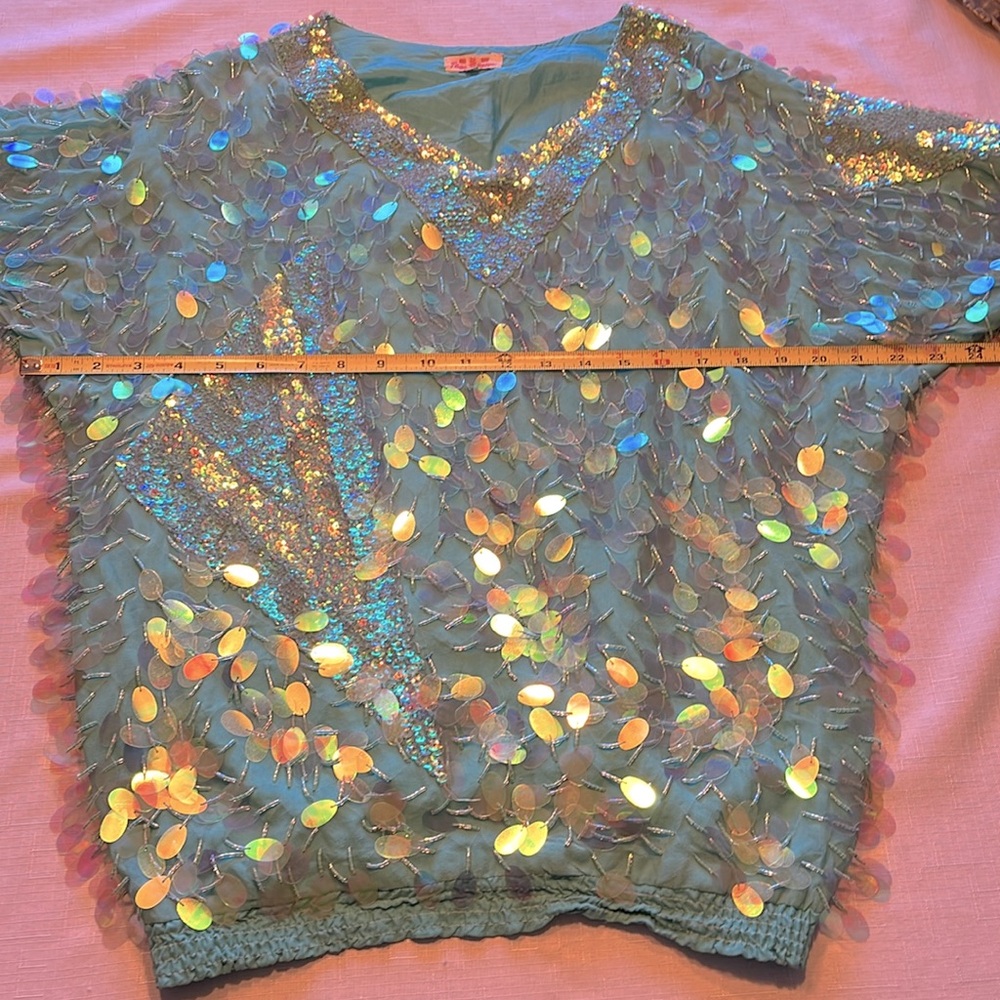 Vintage 80’s Plum Blossom Embroidered Silk Top - Picture 6 of 6